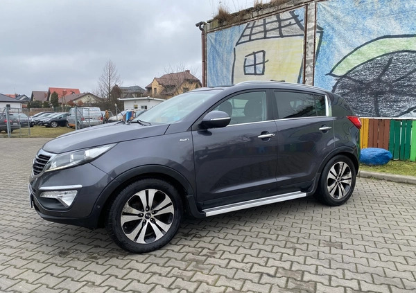 Kia Sportage cena 48900 przebieg: 211000, rok produkcji 2012 z Kutno małe 277